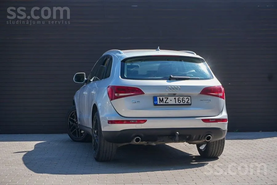 Audi Q5 2009 photo 4
