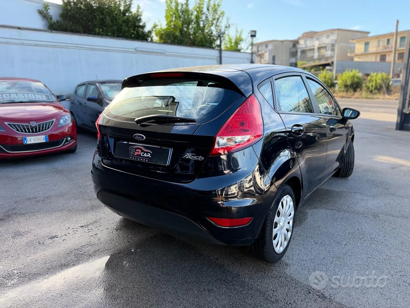 Ford Fiesta 2011 photo 4