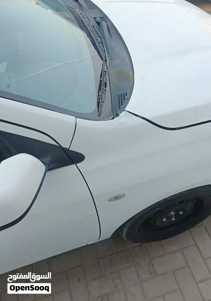Nissan Sunny 2023 photo 4
