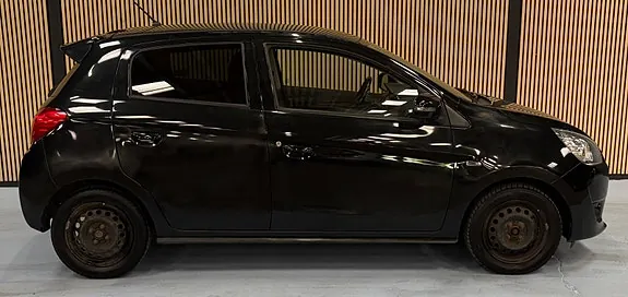Mitsubishi Space Star 2015 photo 5