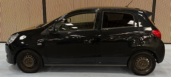 Mitsubishi Space Star 2015 photo 2