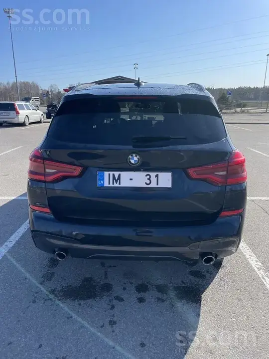 BMW X3 2018 photo 2