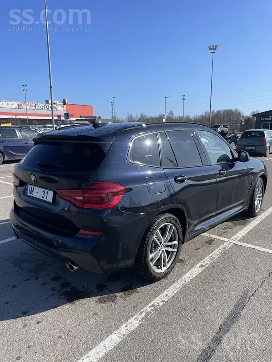 BMW X3 2018 photo 3