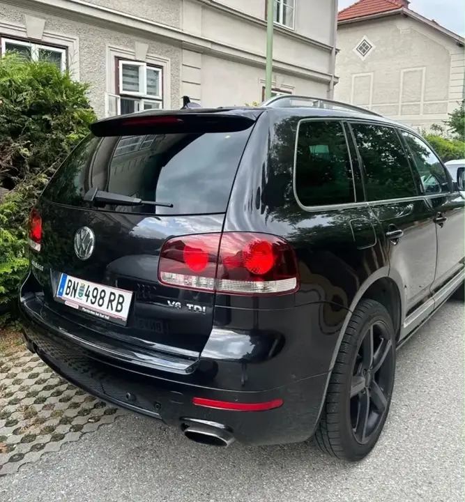 Volkswagen Touareg 2010 photo 3