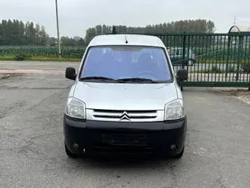Citroen Berlingo 2009 photo 3
