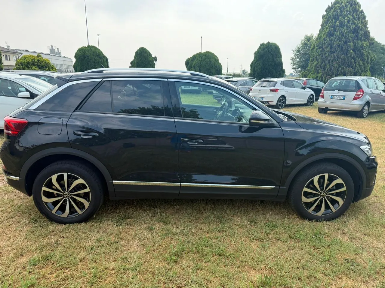 Volkswagen T-Roc 2023 photo 4
