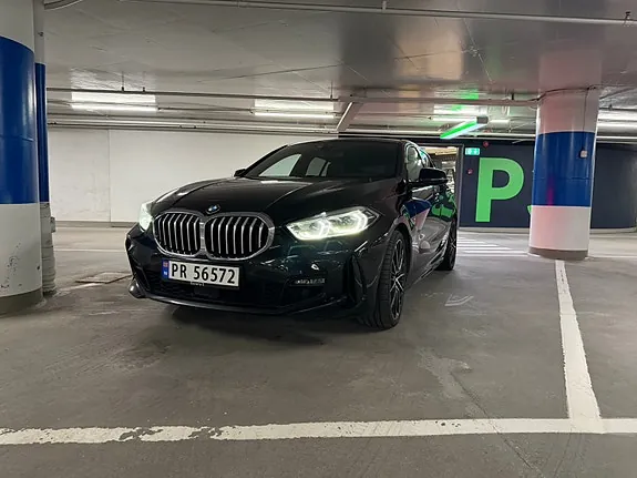 BMW 118I 2020 photo 2