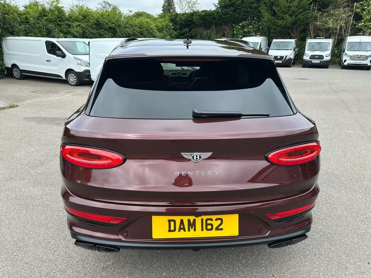 Bentley Bentayga 2023 photo 4