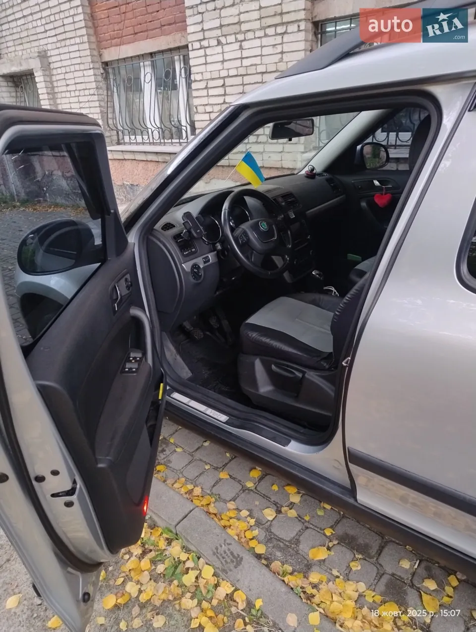 Skoda Yeti 2011 photo 3