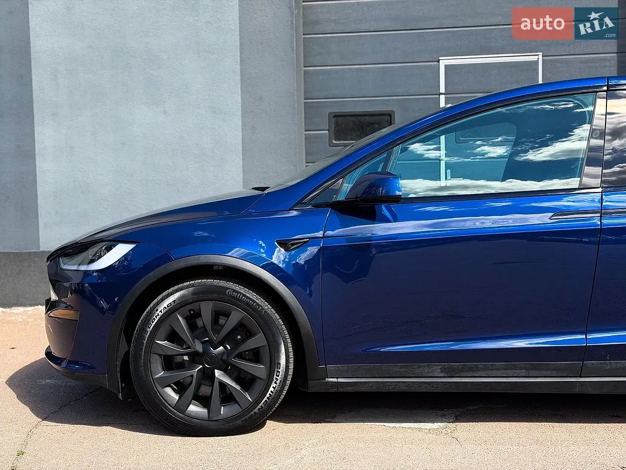 Tesla Model X 2023 photo 4