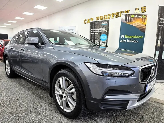 Volvo V90 Cross Country