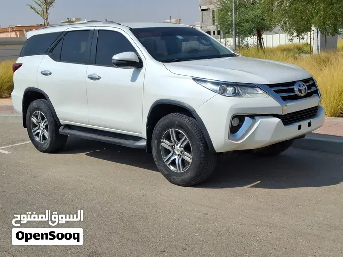 Toyota Fortuner 2020 photo 5