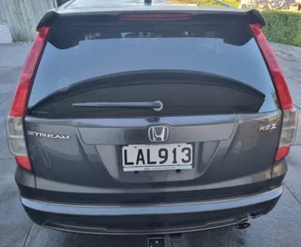 Honda Stream 2006 photo 4