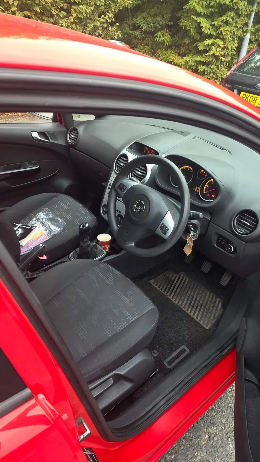 Vauxhall Corsa 2014 photo 2
