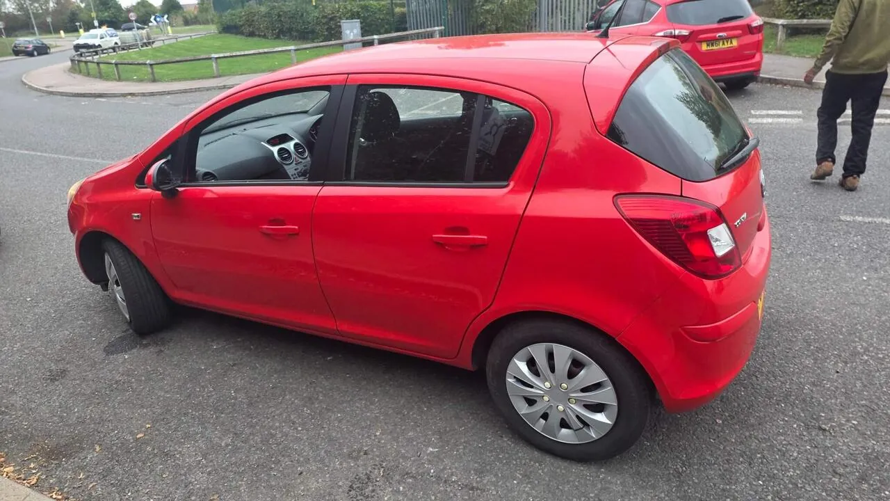 Vauxhall Corsa 2014 photo 5