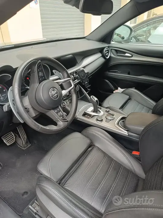 Alfa Romeo Stelvio 2021 photo 3
