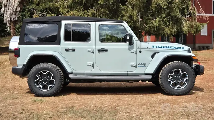Jeep Wrangler Unlimited 2022 photo 4