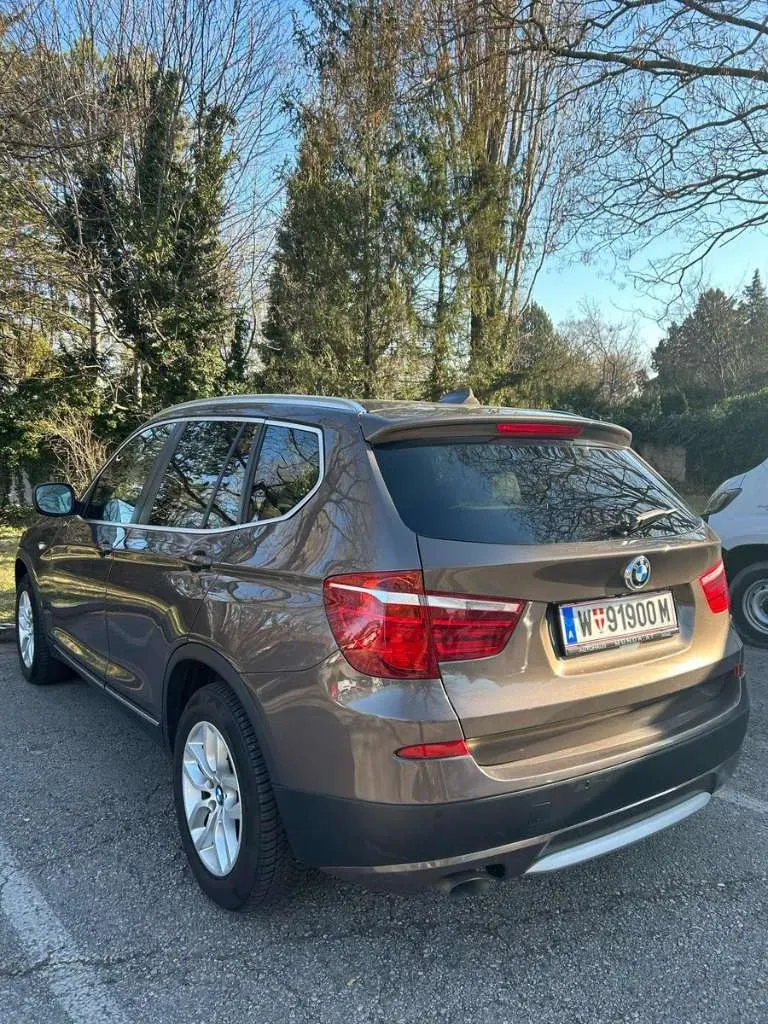 BMW X3 2012 photo 2
