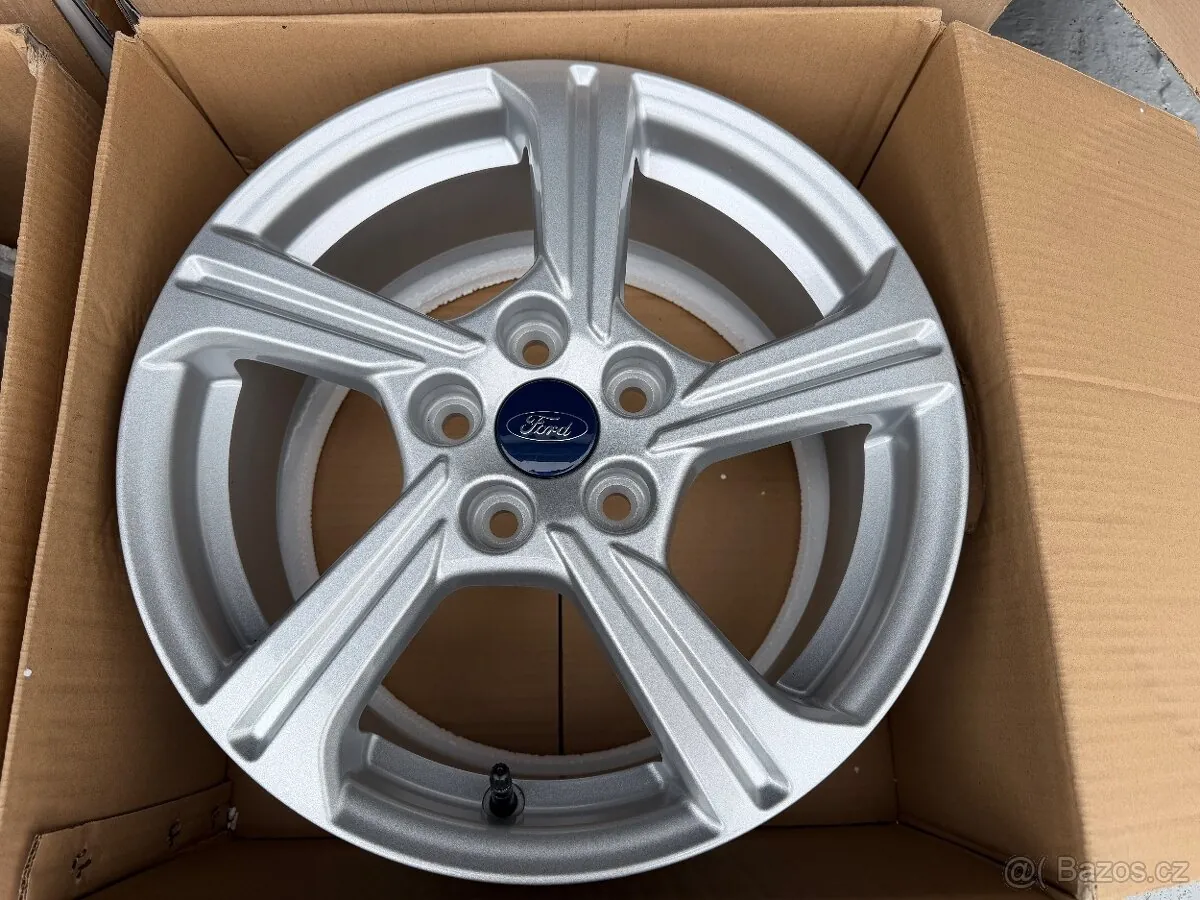 Ford Wheels photo 3