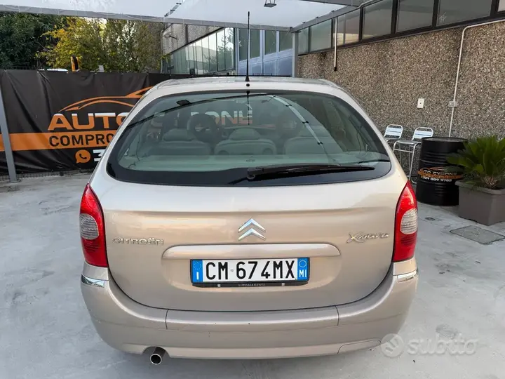 Citroen Xsara Picasso 2004 photo 5