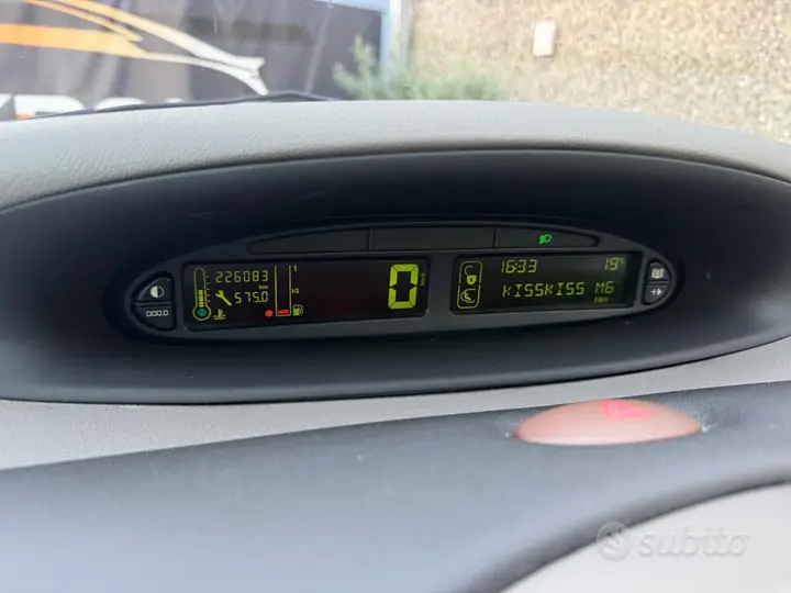 Citroen Xsara Picasso 2004 photo 4