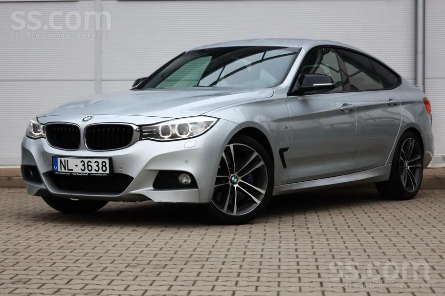 BMW 330