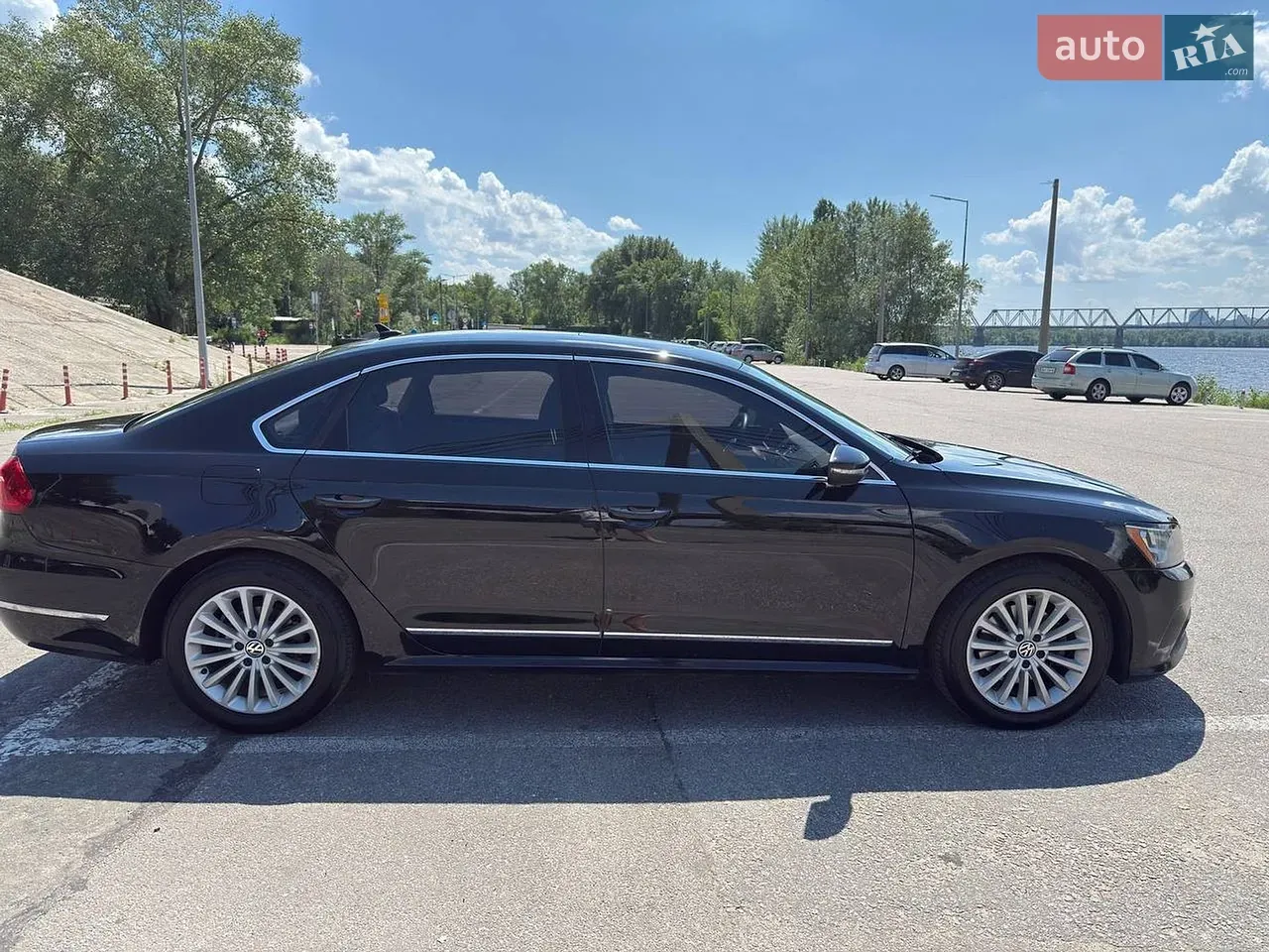 Volkswagen Passat 2016 photo 3
