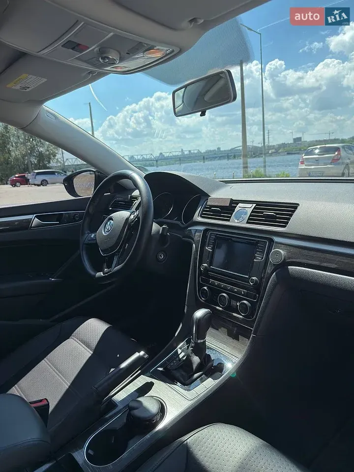 Volkswagen Passat 2016 photo 4