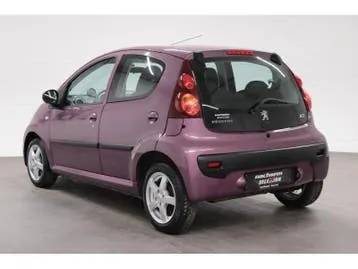 Peugeot 107 2014 photo 3