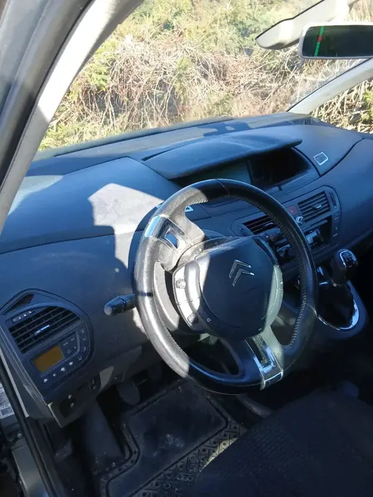 Citroen C4 2008 photo 3