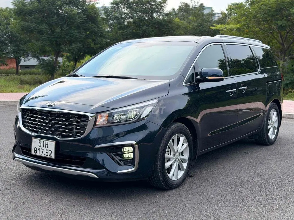 Kia Sedona 2021 photo 3