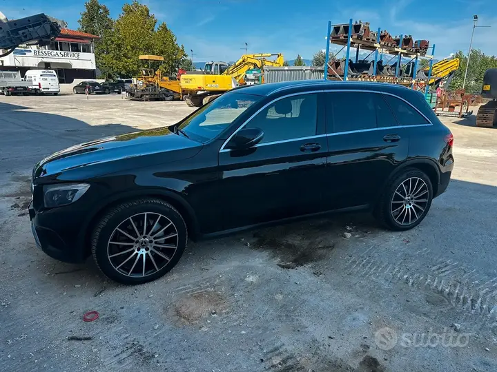 Mercedes-Benz Glc 2018 photo 2