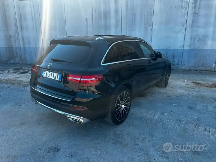 Mercedes-Benz Glc 2018 photo 3