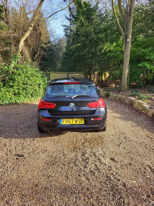 BMW 1 Series 2018 photo 3
