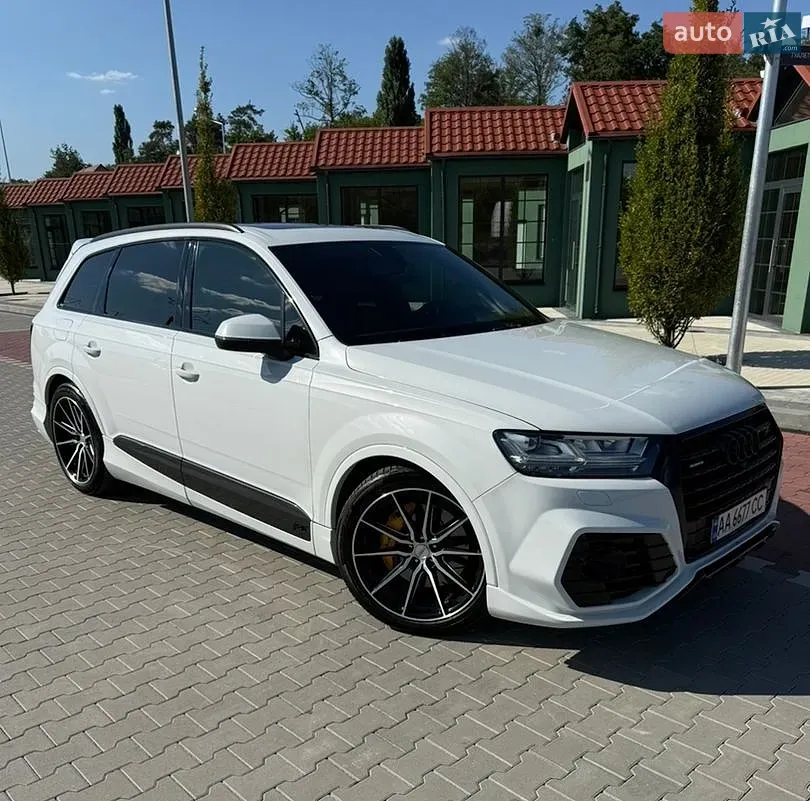 Audi Q7 2018 photo 2