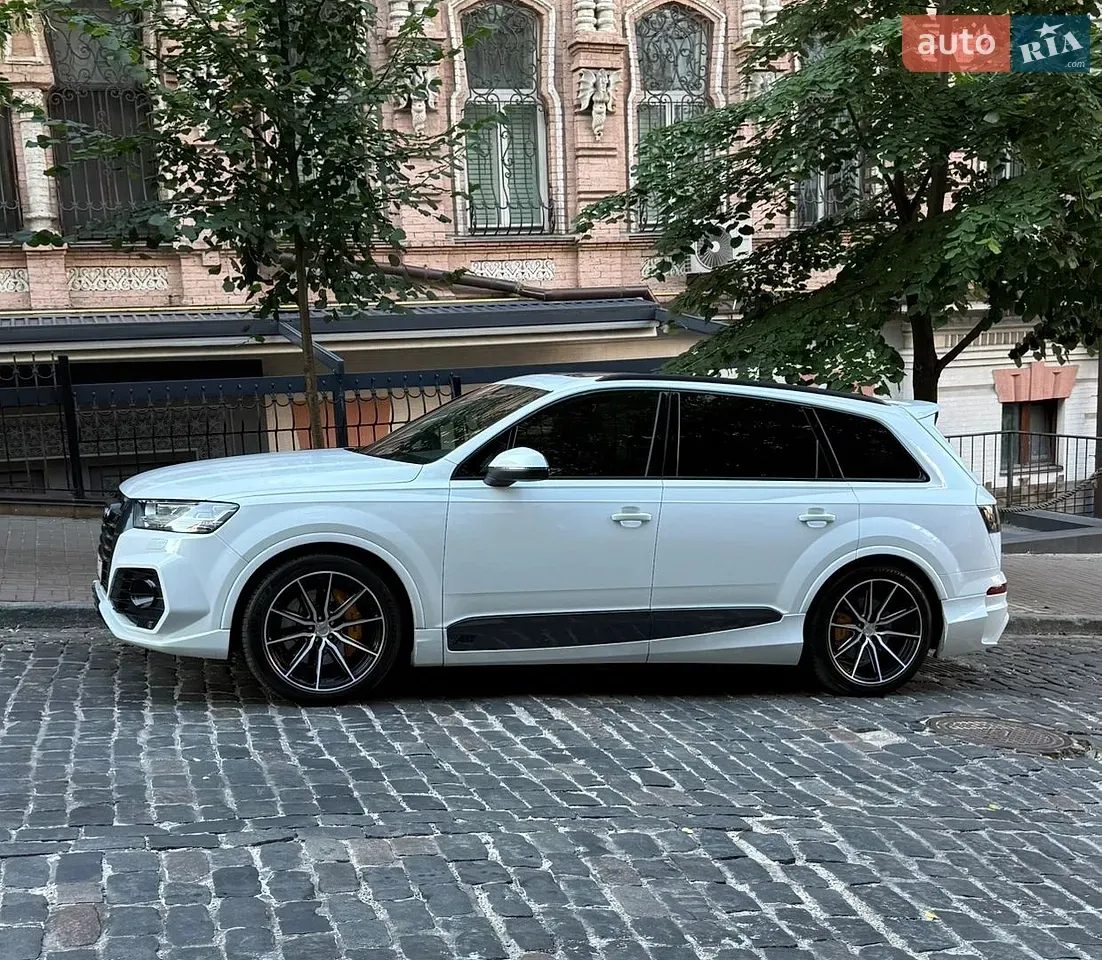Audi Q7 2018 photo 4