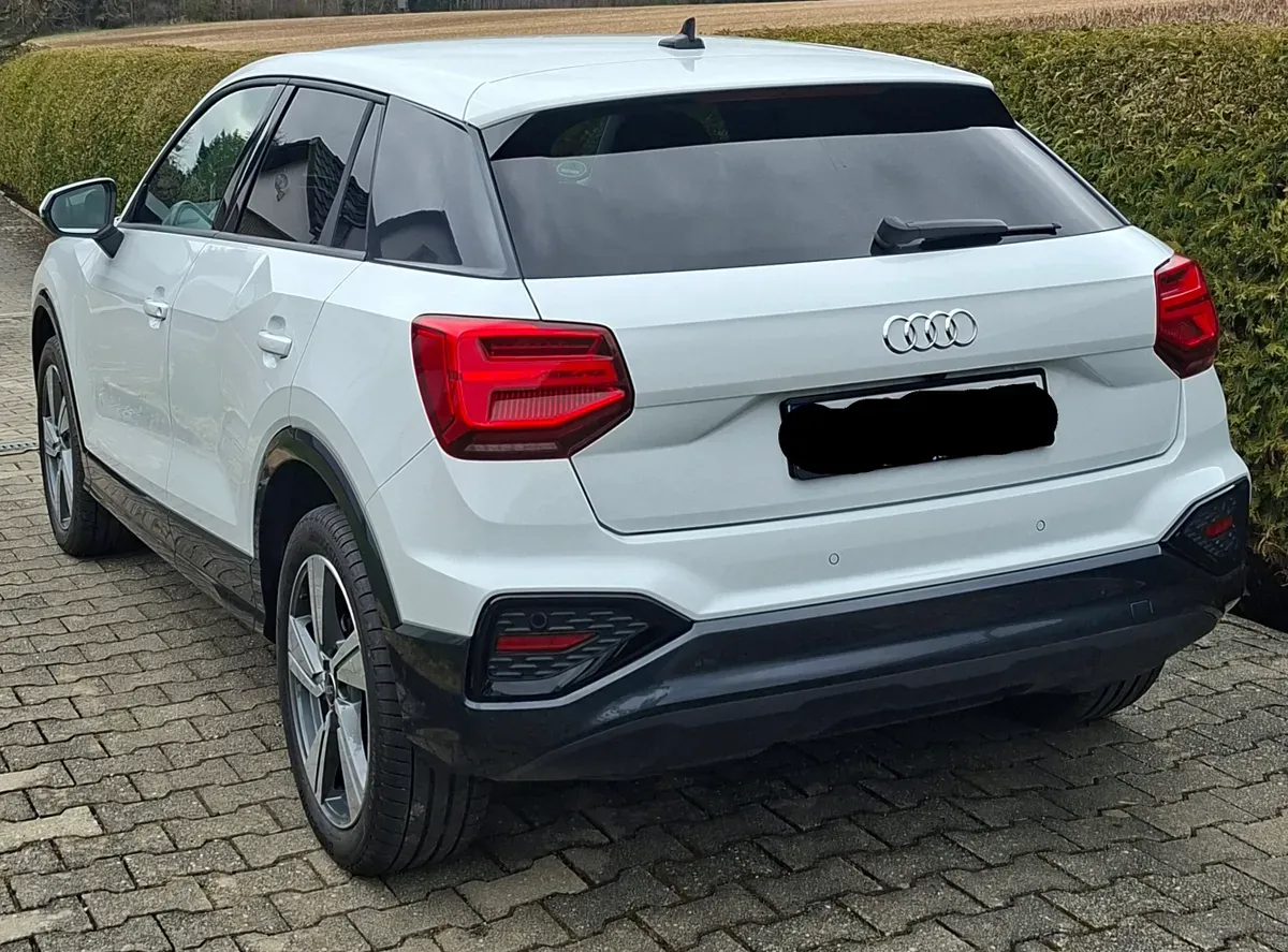 Audi Q2 2025 photo 3