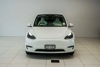 Tesla Model Y 2022 photo 3