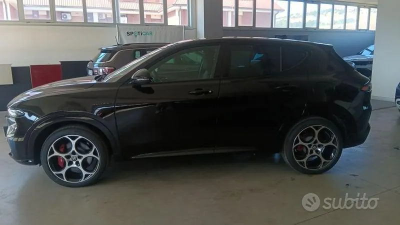 Alfa Romeo Tonale 2025 photo 3