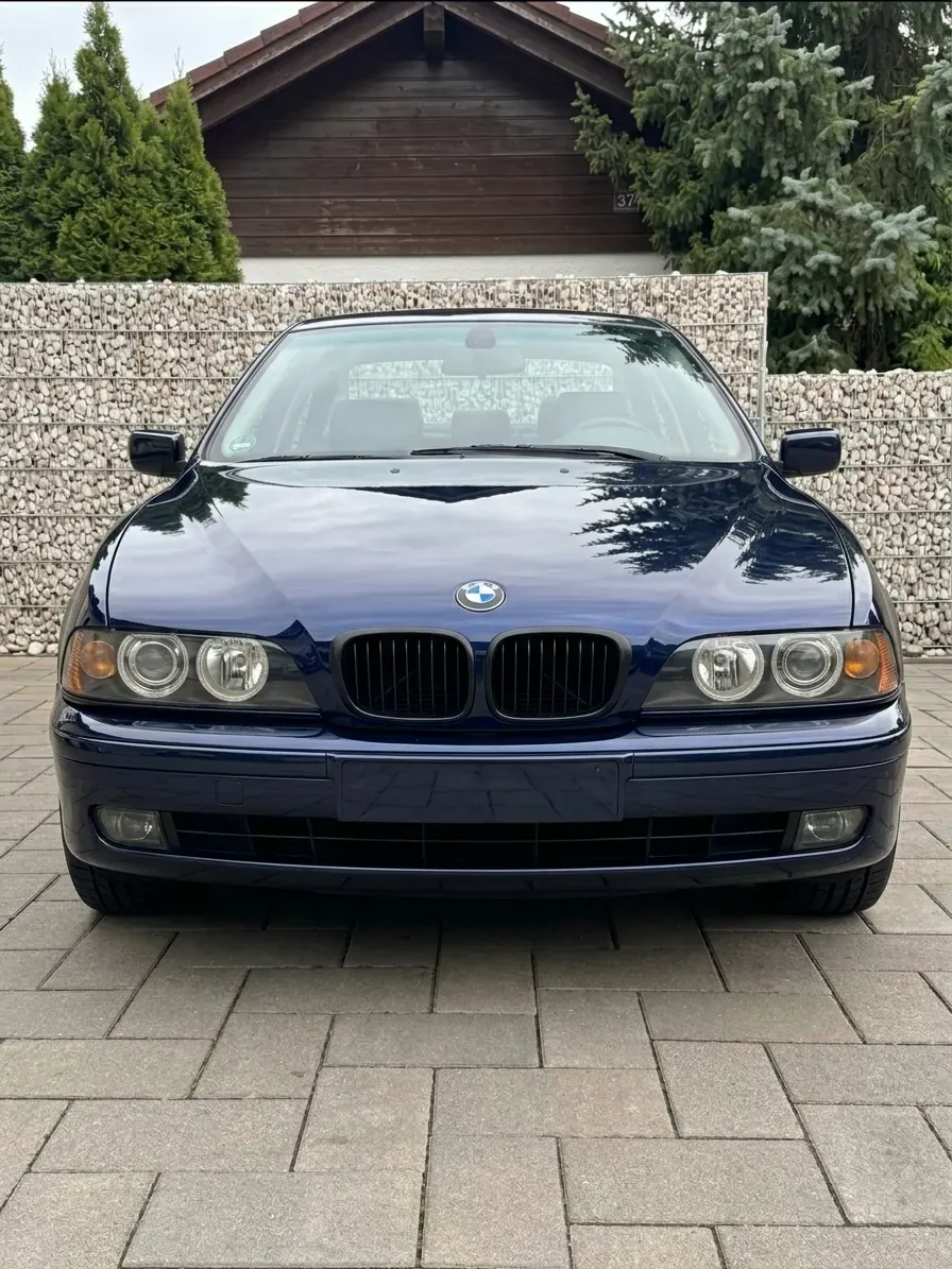 BMW 5 Series 1999 photo 2