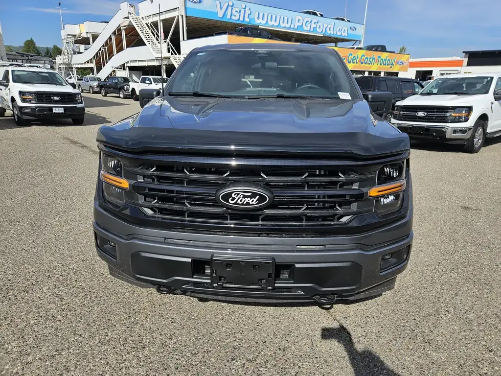 Ford F-150 2026 photo 2
