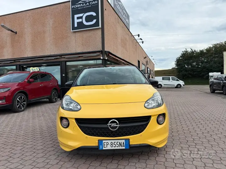 Opel Adam