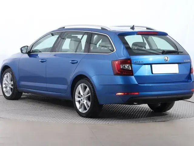 Skoda Octavia 2017 photo 3