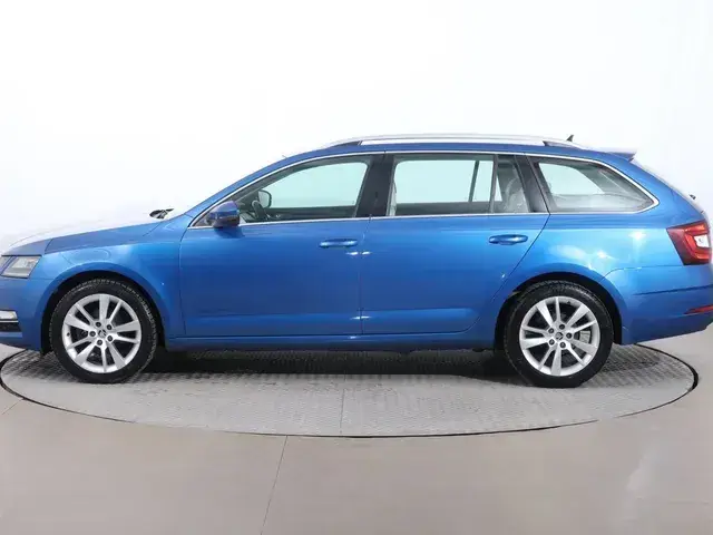 Skoda Octavia 2017 photo 2