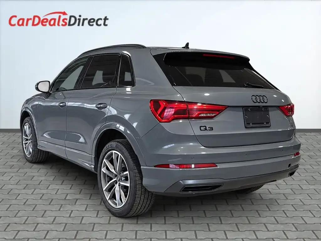 Audi Q3 2022 photo 5
