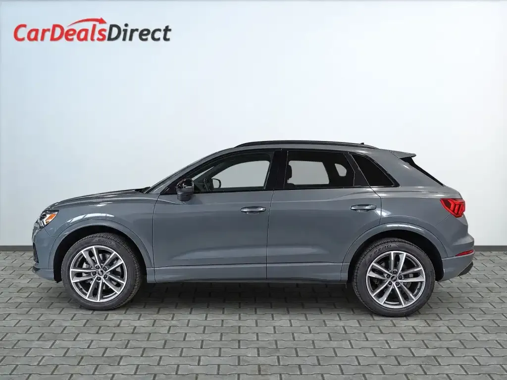 Audi Q3 2022 photo 3
