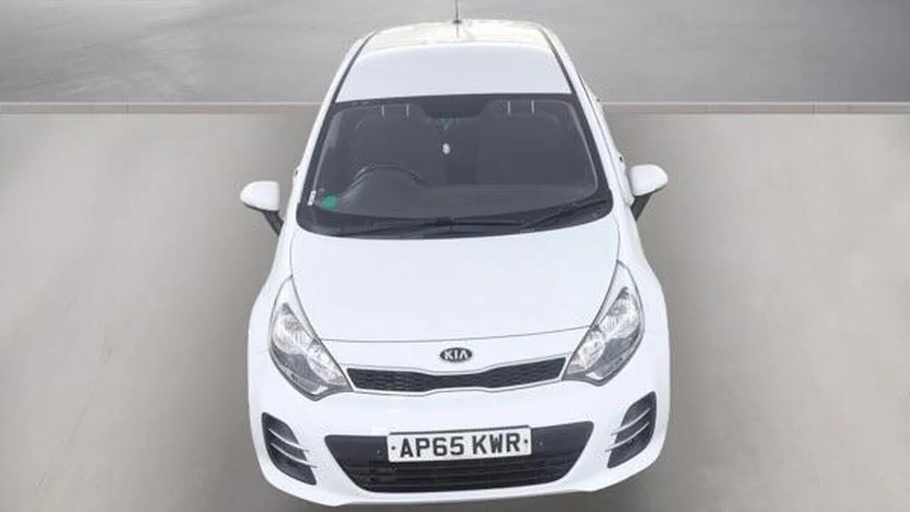 Kia Rio 2016 photo 2