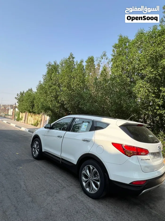 Hyundai Santa Fe 2015 photo 4