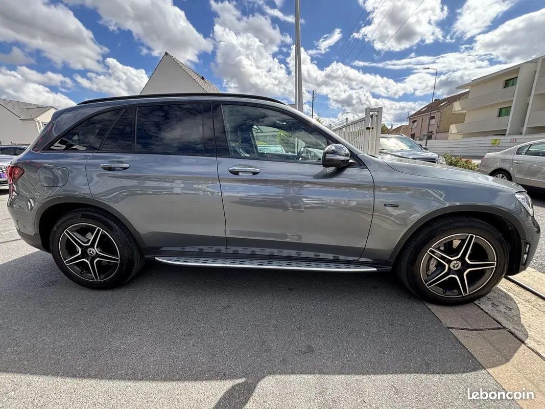 Mercedes-Benz Glc 300 2021 photo 4