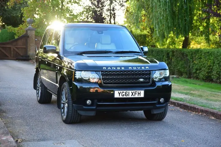 Land Rover Range Rover 2011 photo 3